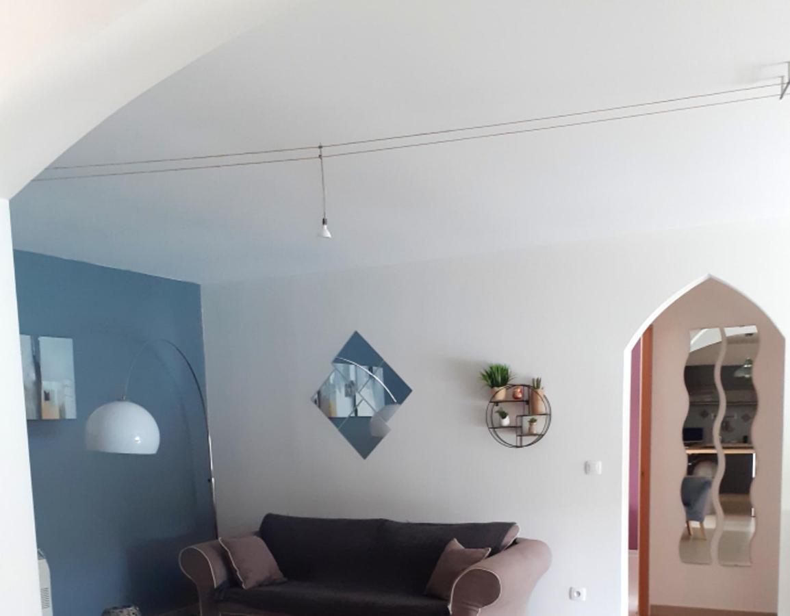 Villa Accueillante A Colonzelle Avec Piscine Privee エクステリア 写真